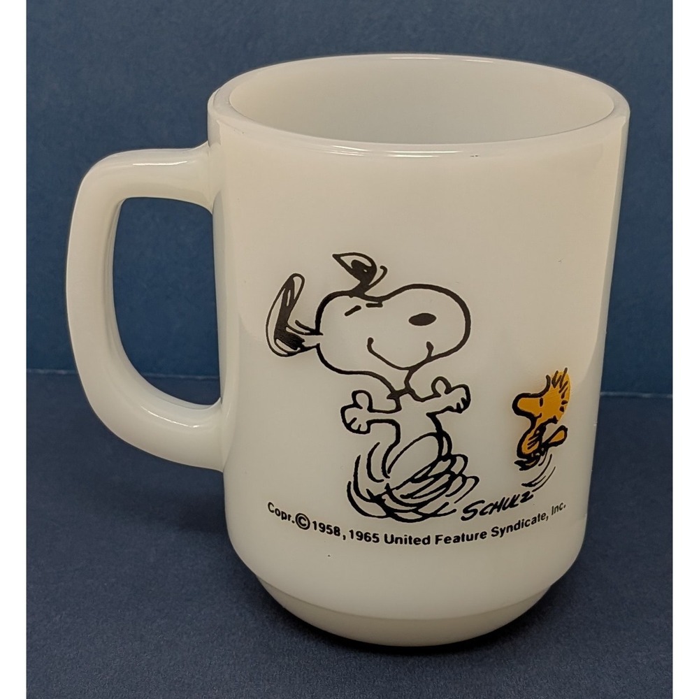 Vintage Fire King Snoopy Woodstock At Times Life is Pure Joy Mug Milk Glass